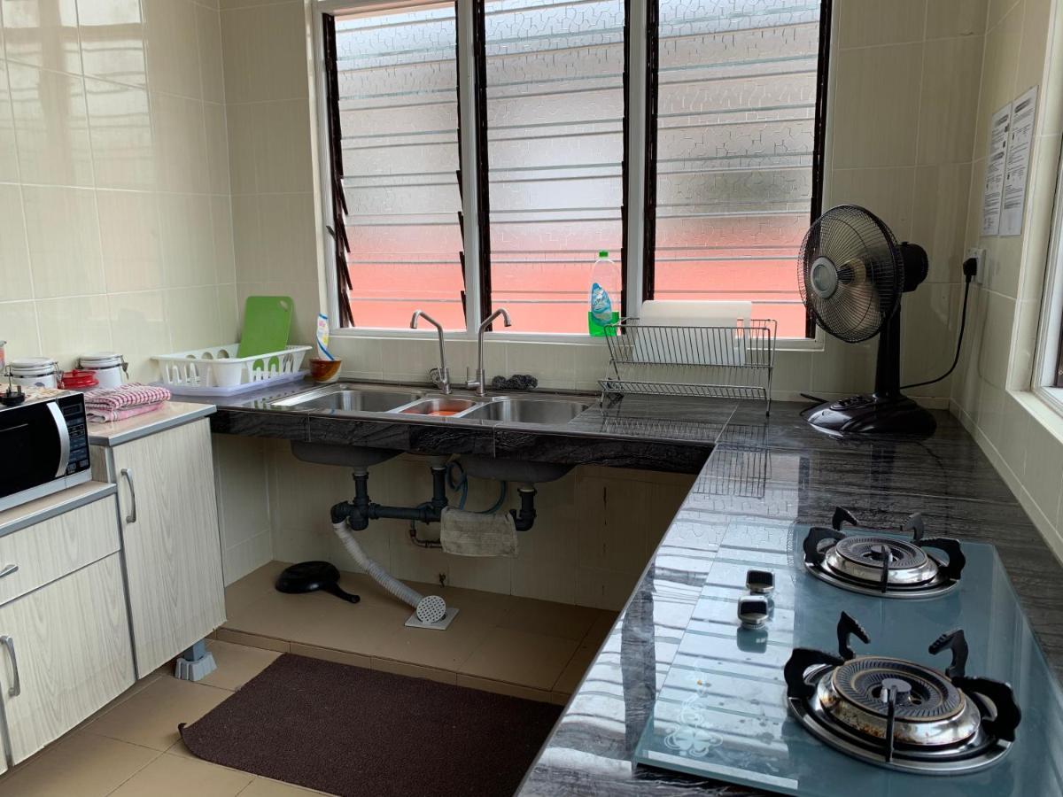 Bj Villa Homestay Kuala Terengganu Eksteriør billede