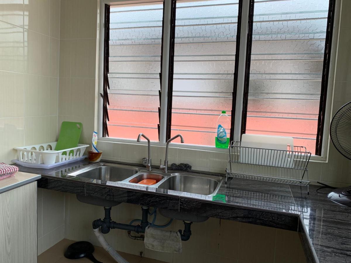 Bj Villa Homestay Kuala Terengganu Eksteriør billede